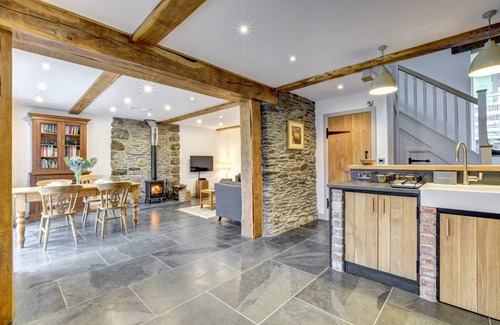 Machynlleth Cottage | Beudy Tanllan
