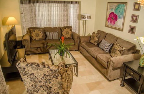 Nuevo Arroyo Hondo House | Beverly Hills Residencial