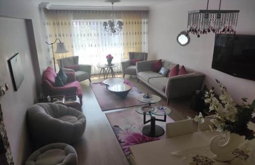 Esenyurt Apartment | Beylikdüzü merkez site içi daire