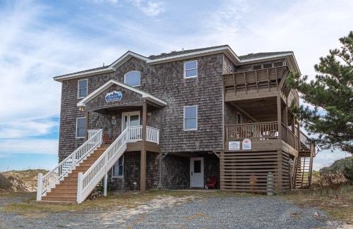 Carova Beach House | Beyond The White Breakers
