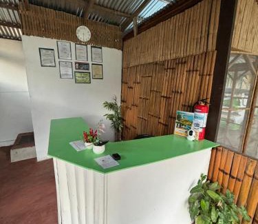 Port Barton Hotel | BFF Backpacker's Inn