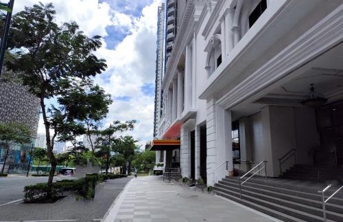 Bonifacio Global City Apartment | BGC Uptown Park Suites Tower 1 - 2 Bedroom and 2 Bath Condo