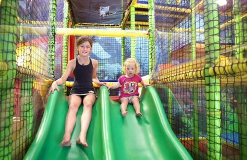 Municipality of Valkenswaard Resort | BH Dommeldal Mobile home