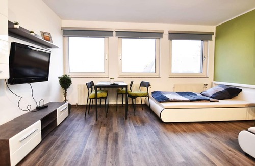 Solingen Apartment | BH01 Boardinghouse Werwolf by Teamflats
