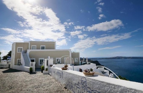 Kamari House | BH205 - C - House Santorini