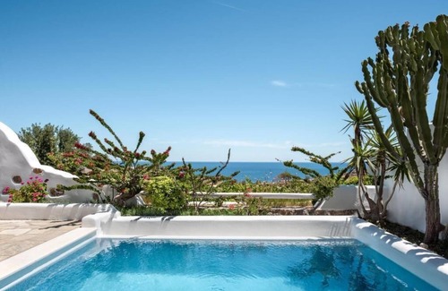 Kamari Villa | BH258 - C - Villa Santorini