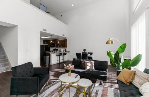 Five Points South Apartment | BHM Retreat1Bedroon Haven With Top Notch Amenities