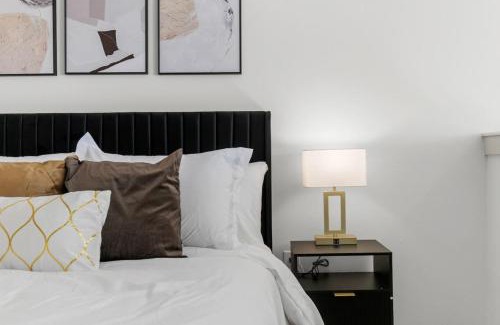 Five Points South Apartment | BHM Retreat1Bedroon Haven With Top Notch Amenities