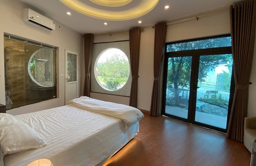 Luong Son Hotel | Biển Đông Complex