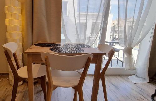 Srodmiescie Apartment | Biała Kamienica 55- Manufaktura, Piotrkowska, Atlas-Arena, parking