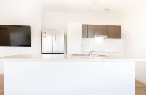 Djugun House | Bianco Drift - A Calm, Coastal Retreat in the Heart of Broome