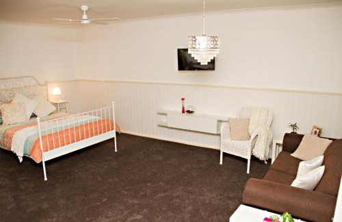 Eudlo House | Bielby's Hideaway