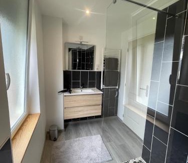 Lisieux Apartment | Bienvenue au petit point de vue