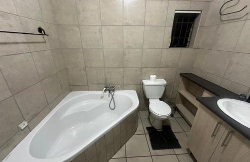 Bloemfontein Apartment | Bietjie moeg selfsorg