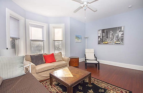 Weehawken Apartment | Big 1Br private and minutes away from Times Square