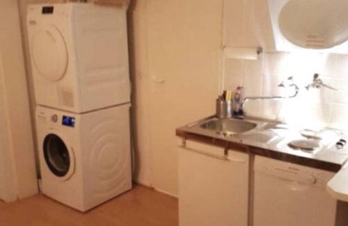 Hohenfelde Apartment | Big 5 Room Apartment
