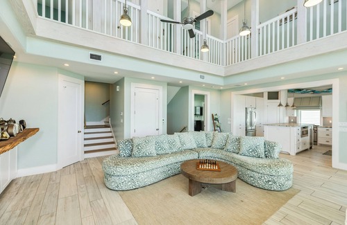 Sandhill Shores House | Big Beachfront Luxury Home w/5 Suites +Loft, Chef's Kitchen, Private Walkover