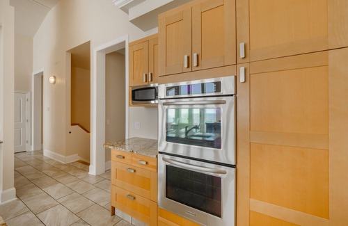 Surf City House | Big Blue Unit# 116 -Mini-Resort, Movie Theater, Pools, Beach Front, Sleeps 28