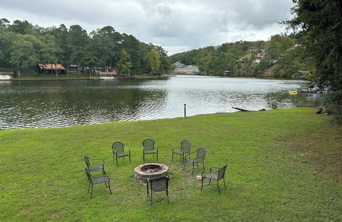 Mid America House | BIG FALL SALE! - book now for Amazing deal for 2025. Nights as low as 400!