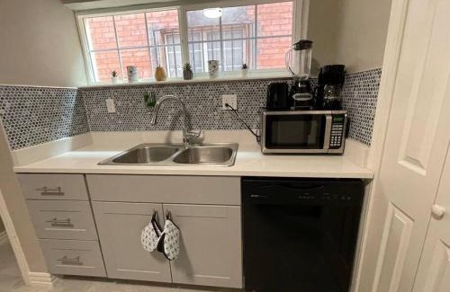 Downtown El Paso Apartment | Big Family, Close to All, duplex A and B Downtown UTEP Hospitals