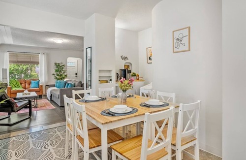 Southwest Edmonton House | Big, fun-filled stay steps from Whyte Ave with yard, games, and coffee bar
