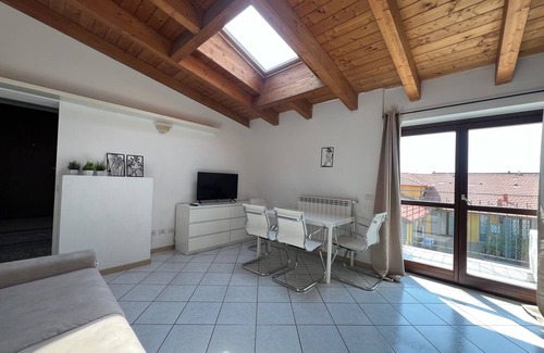 Acquabella House | BIG Mansard Goldoni [Duomo-M4 Lin Airport]