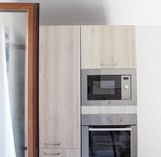 Bosa Apartment | BIG RIVER HOUSE, Fronte Temo