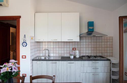 Bosa Apartment | BIG RIVER HOUSE, Fronte Temo