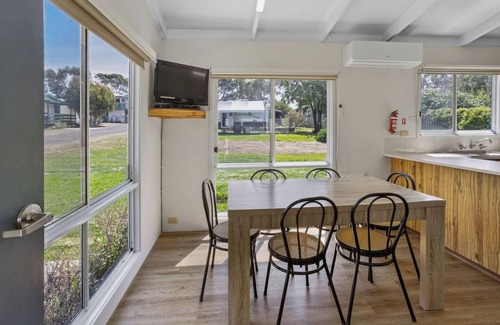 Aireys Inlet Cabin | BIG4 Aireys Inlet