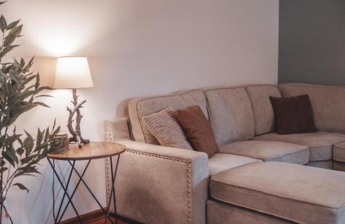 Logan House | Bigfoot's Hideout - A Hocking Hills Escape