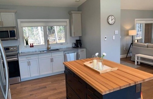 Amherst House | Bigney Brook Housen