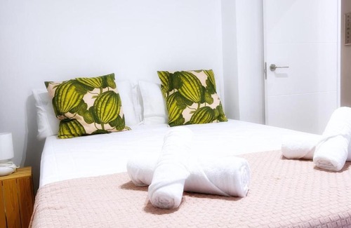 Bilbao Old Town Apartment | Bilbao Ronda apartamento con balcón Casco Viejo