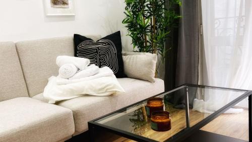 Bilbao Old Town Apartment | Bilbao Ronda apartamento con balcón Casco Viejo