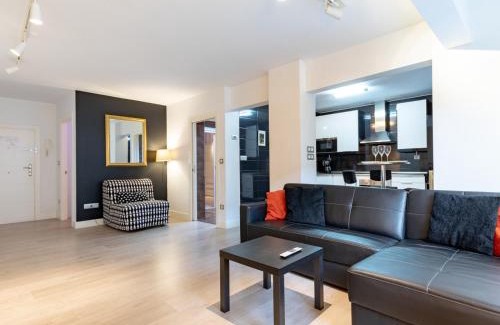 Deusto Apartment | Bilbao Sarriko - Deusto by Aston Rentals