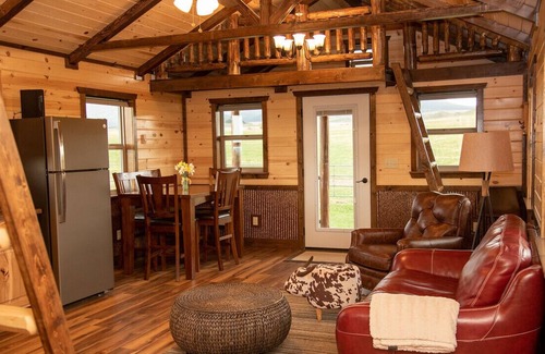 Big Timber House | Billy Creek Cabin- Access to 6,000+ acre ranch!