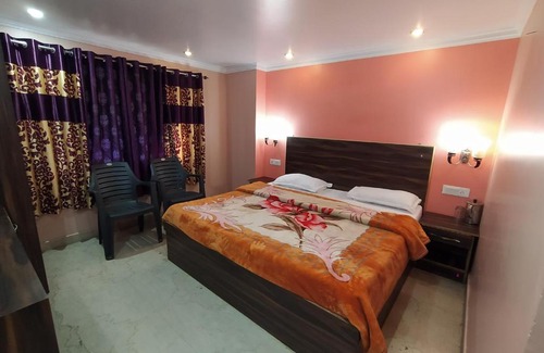 The Mall Road House | Bindra's Grace Homestay, Mussoorie