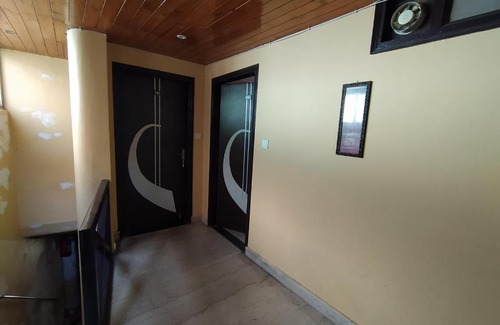 The Mall Road House | Bindra's Grace Homestay, Mussoorie
