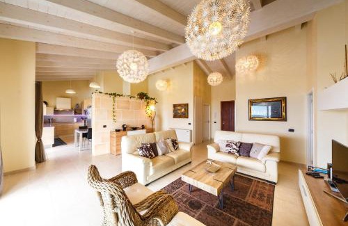 Binibequer Vell Villa | Bini Sole - Villa de lujo con piscina en Menorca