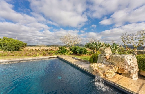 Ferreries Villa | Binimasso Menorca - Six Bedroom Villa, Sleeps 12