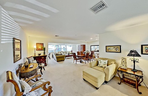 Moorings House | Binnacle Beach House I