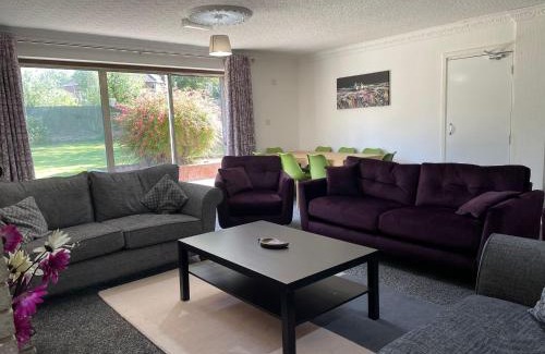 Edgbaston House | Birch, 7 Large Bedrm, Sleeps 14