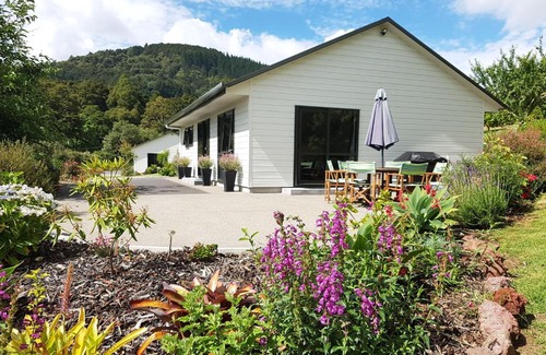 Whangarei House | Birchgrove Cottages