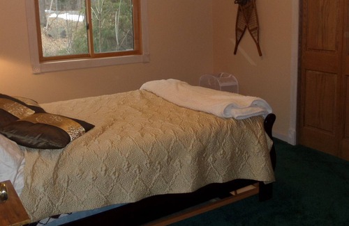 Birchwood Cabin | Birchwood Haven - Executive Retreat Perfect for Larger Groups