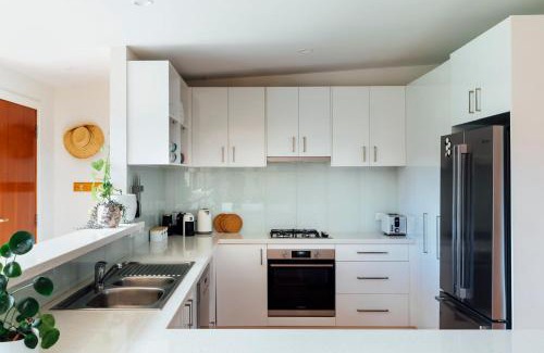St. Andrews Beach House | Birdsong Hideaway