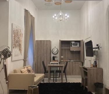 Birgu Apartment | Birgu Lodge ground floor with Jacuzzi 0