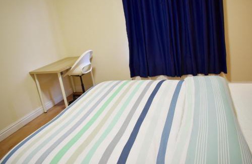 Birmingham House | Birmingham City Centre Room in edgbaston near stadium, Free Parking