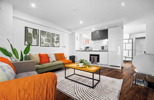 The Westside Apartment | Birmingham Styled Short Stay