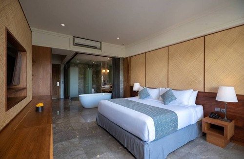 Ubud City-Centre Resort | Bisma Room with Garden View