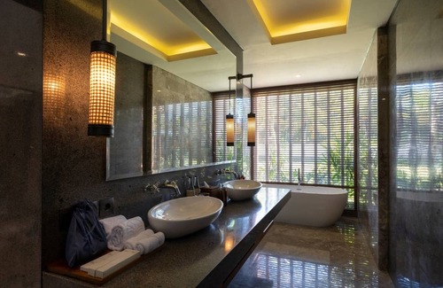 Ubud Resort | Bisma Room with Jungle View