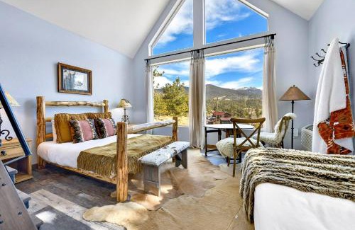 Lake George House | Bison View Cabin at Bison Peak Lodge